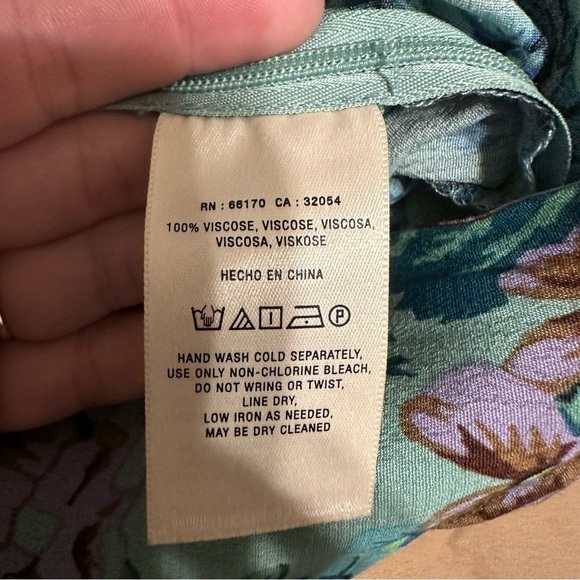 Anthro Maeve Carolina Floral Mixed Print Viscose Short Size 6 - Picture 7 of 7